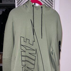 Nike MEN'S Solo Swoosh Pullover Hoodie